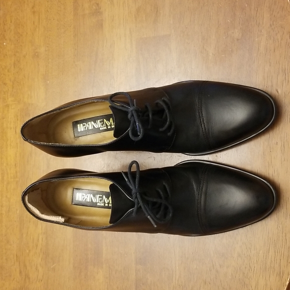 Shoes - Black leather shoes